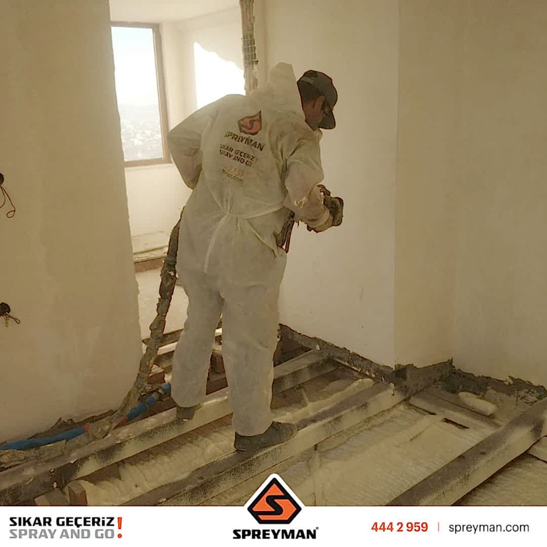 Çatı Arası Lambri Üzeri Poliüretan Köpük Isı Yalıtım Uygulama