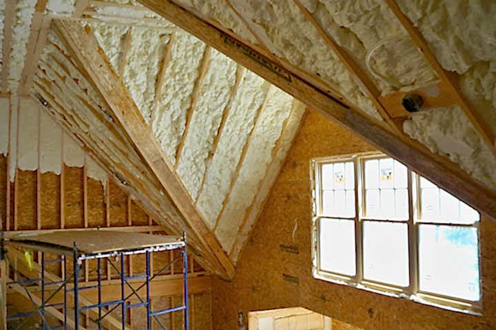 OSB Çatı Ters Tavan Poliüretan Köpük Isı Yalıtım (Ahşap Mertek)